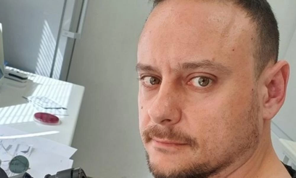 Μαγιορκίνης για θεωρίες συνωμοσίας: Ένα κομμάτι της κοινωνίας έχει επιλέξει τον σκοταδισμό